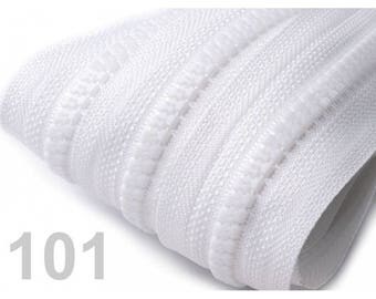 closed by the yard, 5 mm white mesh injectee