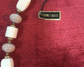 Vintage 1970s deadstock 'Genuine Lucite' white & beige beaded necklace