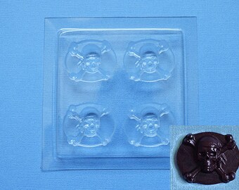 Moule pour chocolat ou savon pirate tête de mort skull