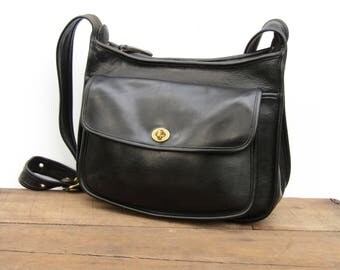Vintage Coach Bag // Coach Leather Taft Saddle Bag in Black Leather // Coach Crossbody Bag