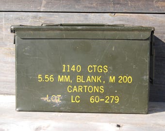 Vintage Metal 5.56mm Blank Ammunition Case