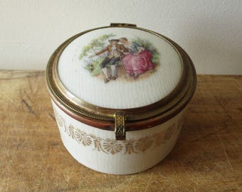 Vintage french porcelain brass box, France 1960, 60s, Jewellery box, Boite bijoux, Boite à pilule