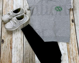 Womens Monogrammed Sweatshirt, Monogram Sweatshirt, Womens Monogram Sweatshirt, Monogram Sweatshirt for Women, Monogram Pullover, Sweatshirt