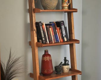 Labber bookshelf with Special Walnut stain