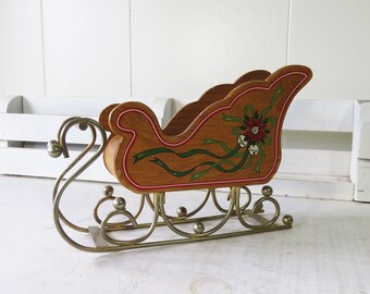 Vintage Santa's Sleigh- Wood Christmas Sleigh 8" x 5 1/2"