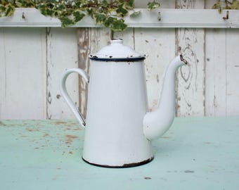 Coffee Pot / French Coffee Pot / Enamel Coffee Pot / French Enamelware / Vintage Coffee Pot / Enamelware / French Vintage / Shabby Chic