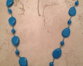 SALE Vintage Turquoise Lucite Necklace Costume Jewelry