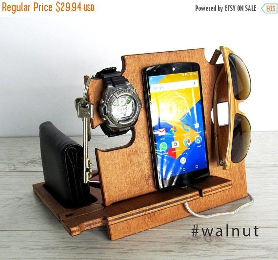personalized men giftdocking station for mengift for