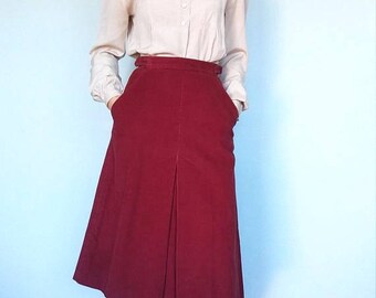 1970s Bobbie Brooks inverted pleat corduroy skirt // xs