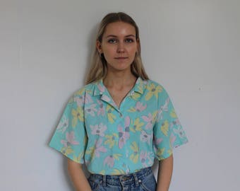 Vintage Floral Button-Up Blouse