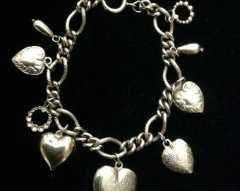 Heart Locket Bracelet Vintage 80's Gold Tone Heart Photo Locket Charm Bracelet Puffy Heart Charm Bracelet