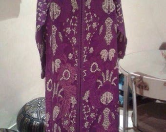 Purple caftan with a small embroidery