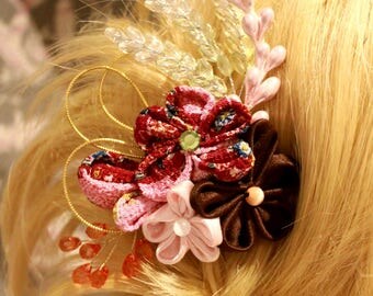 Pince à cheveux d'inspiration japonaise en tissu traditionnel aux tons roses et taupe