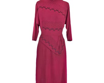 Vintage 1940s Dress / Peplum / Emboidery / M