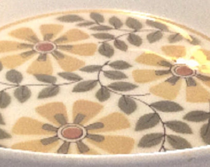Vintage Mikasa Duplex Trellis Yellow Daisy Serving Bowl, D3326, Ben Siebel, Floral Porcelain Vegetable Bowl