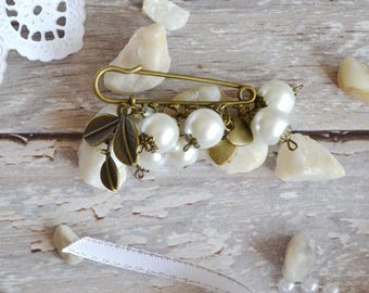 wedding gift|for|mom pearl brooch white brooch pin birthday gift|for|her beaded brooch jewelry gift|for|women bridal brooch bridal jewelry