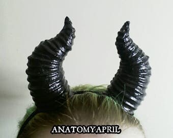 Black shiny Maleficent horns mini children's halloween costume Fawn Satar Demon Goat Nymph Horns Small-medium
