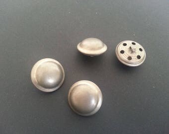 4 Boutons casque metal argentes