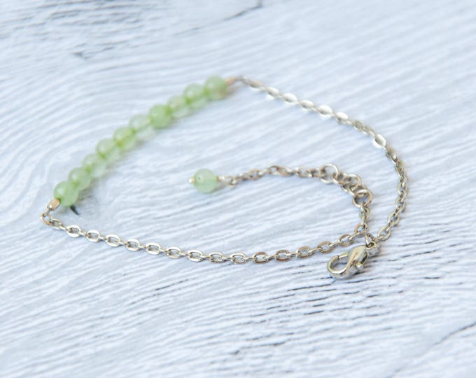 Green prehnite jewelry, Prehnite bracelet, Light green jewelry, Green gemstone jewelry, Green gemstone bracelet, Translucent bracelet