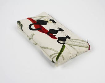 Kit "3 little cats" painted on ivory red cotton