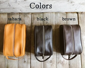 Leather toiletry bag mens toiletry bag personalized dopp kit leather shaving bag groomsmen gift for boyfriend husband dad Monogram.