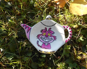 Teapot Shaped Tea Bag Holder Caddy - Alice's Adventures in Wonderland - Cheshire Cat "We're all mad here"