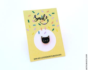 Black cat pin, brooch, golden metal, pastel