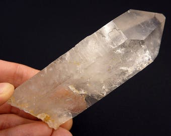 Quartz Wand | Quartz Point | Clear Quartz | Clear Quartz Wand | Lemurain Quartz | Quartz Crystal Wand | Raw Crystal | Brazil | 225 grams
