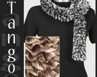 1 ball of wool scarf Lammy brown gold