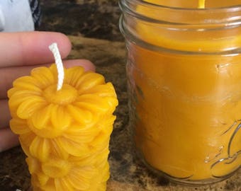 Candle in the shape of flower