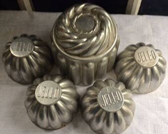 VINTAGE JELLO MOLDS