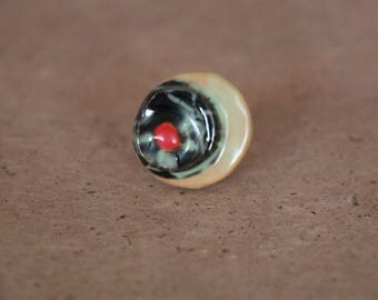 Ring ceramic earthenware glaze black green and Red