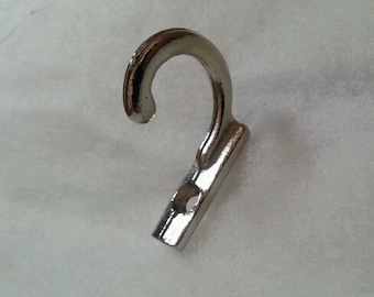 1 hook - silver - size: 20 * 28 mm