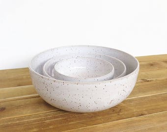 Stoneware Pottery Nesting Bowls in Glossy White Glaze, Ceramic, Rustic Speckled Kitchen Bowls - Set of 3