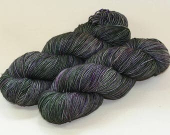 Dark Woodland Violets Nixie Sock superwash merino nylon 100g