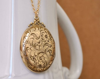 vintage gold filled locket, etched floral gold locket, large oval locket, THE MEMORIES WITHIN vintage find locket necklace with rolo chain