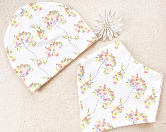 Baby beanie hat and bandana bib gift set, baby girl present, unique gift for new mum mom to be baby shower, dribble bib and hat, 6-12 months