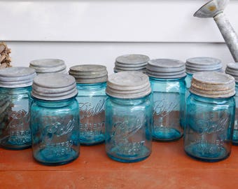 Vintage Pint Ball Perfect Mason Blue/Green Glass Authentic Mason Jar with Zinc Lid and Porcelain Insert, Vintage Farmhouse Jar, early 1900s