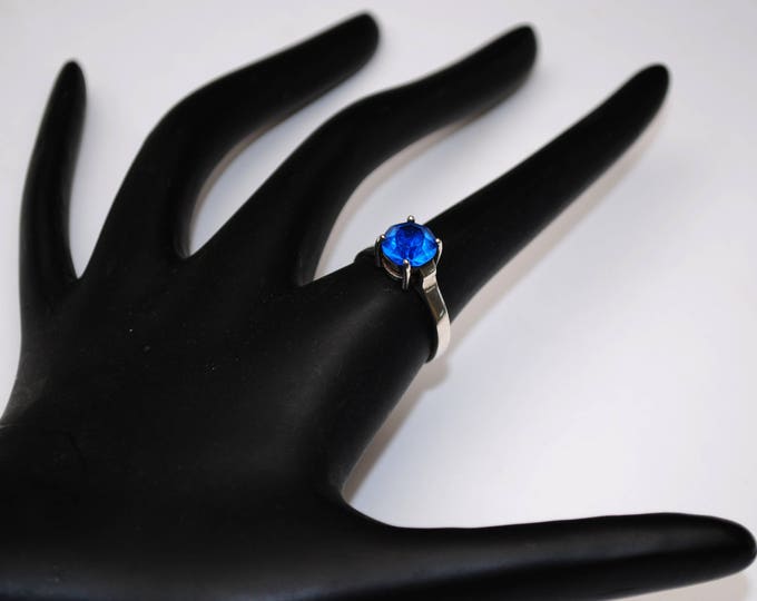 Blue Glass Sterling ring - Sapphire art glass - Size 8 - Silver statement ring