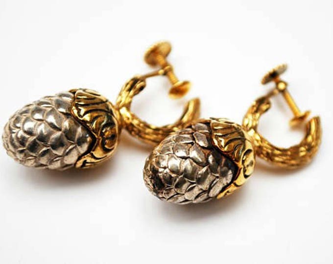 Vermeil Acorn Earrings - Vintage sterling silver - gold plated - Screw back earrings