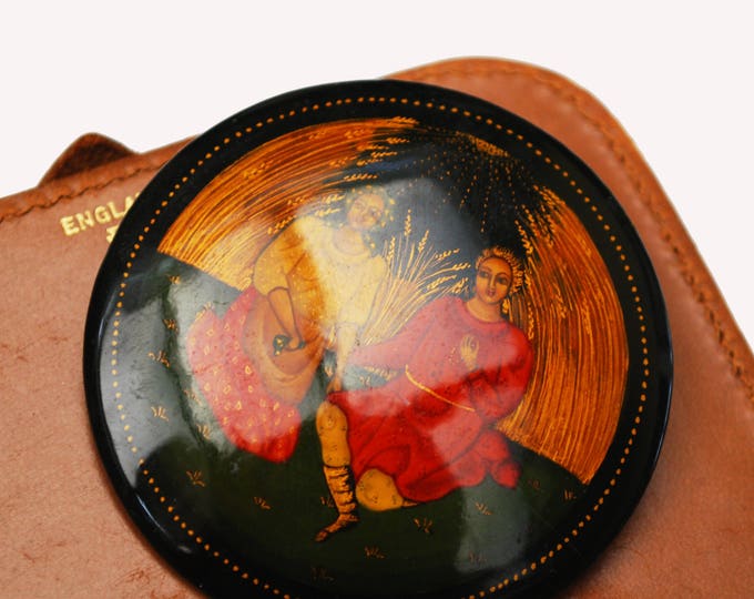 Hand Painted Brooch - Russian black Lacquer -women friendship - round pin