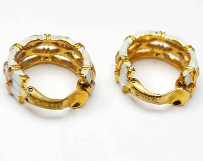 Trifari Hoop earrings - White enamel - Gold plated - mid century Clip on earrings Crown Trifari