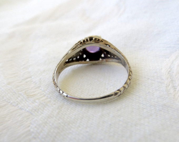 Art Deco Amethyst Ring, Sterling Silver Filigree, Amethyst Solitaire Stone, Vintage Jewelry Size 5.25