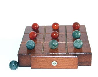 Vintage Wood Tic Tac Toe Game with Agate Markers. Travel Game Set. 3.75" Small/ Travel Tic Tac Toe Set. Noughts & Crosses Set. Game Set.