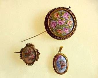 Jolie Broche Vintage – Miniature Corbeille De Fleurs – Émail – Occasion
