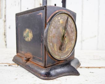 Antique Universal Family Scale Co. Patent 1865 Cast Iron Kitchen Scale