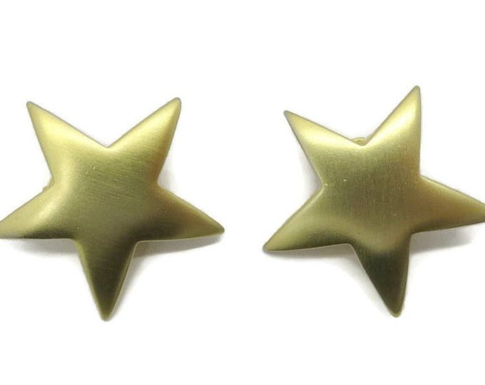 Vintage Star Earrings | Matte Gold Tone Clip-on Earrings