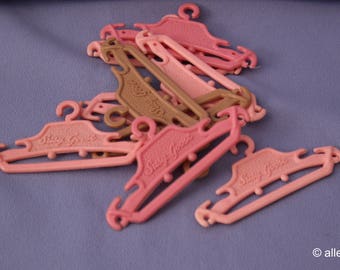 9 Vintage Barbie Susy Goose Doll Clothes Hangers, Mint