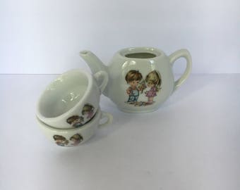 Child's Tea Set Teapoy and Two Cups Decorated with Boy & Girl 1970s vintage toy tea set, mini tea set, tea party, pretend play,