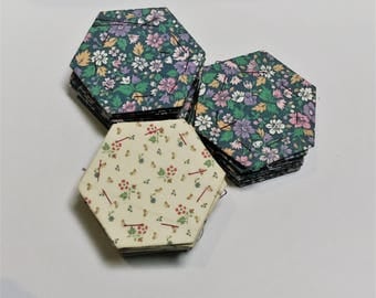 30 Floral English Paper Piecing Hexagons // Fabric EPP Hexies // Precovered Hexagon Pieces // Hexagon Quilting Supplies // Floral 3cm Hexies